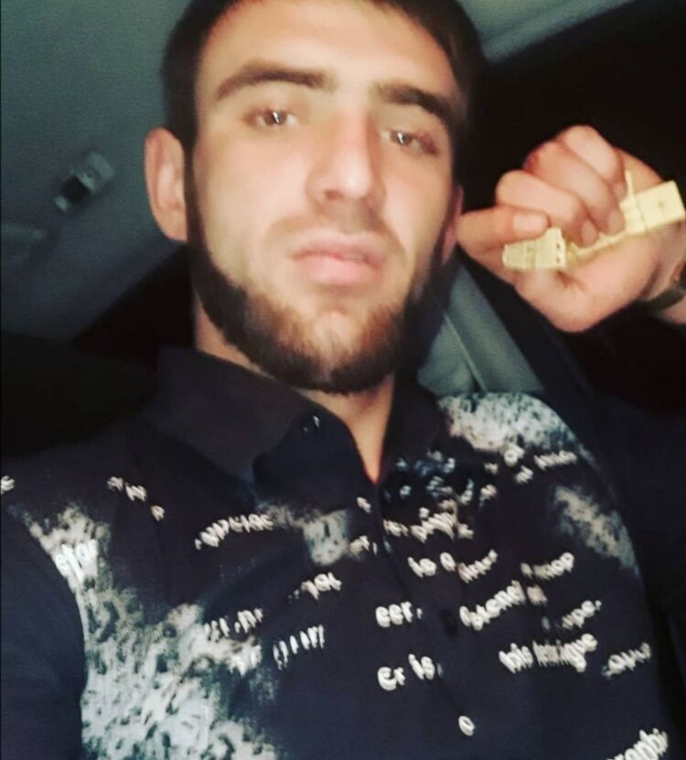  38387618  , 36 ,    