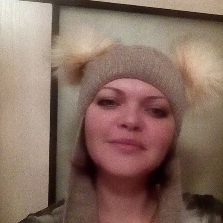  46928968  Tatyana, 44 ,    