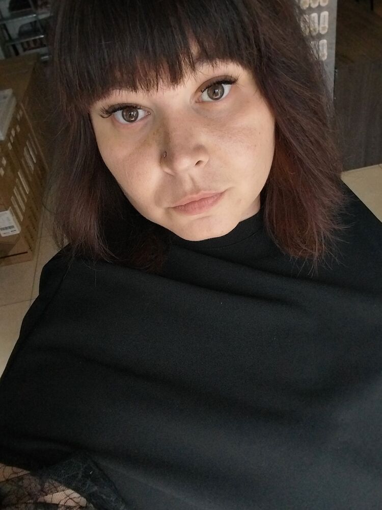  45377218  Viktoria, 33 ,    