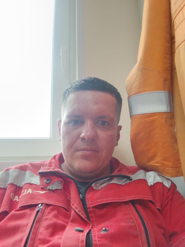  ,   , 37 ,   c 