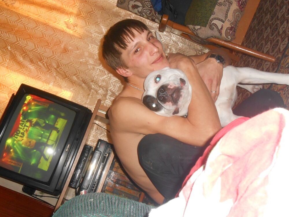  ,   Aleksei, 33 ,  