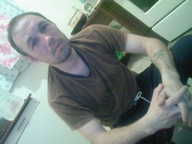  12036388  Ilya, 39 ,    