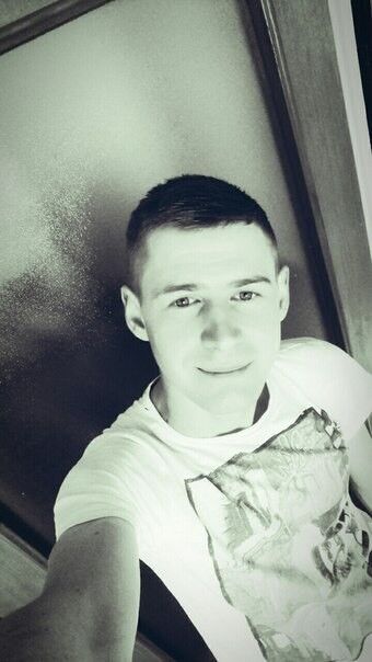  9311318  Sergei, 29 ,     