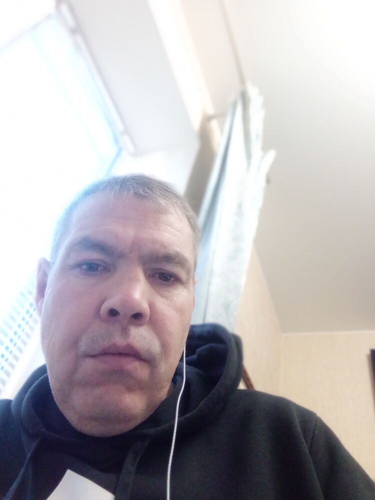  49144628  , 46 ,    