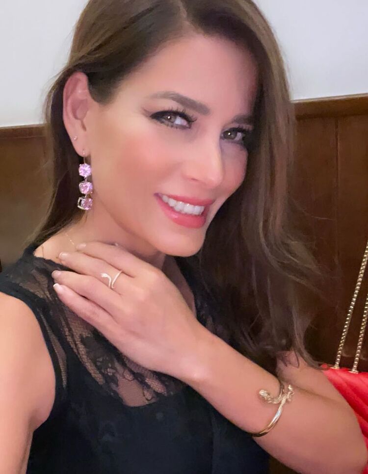  51266428  Felicia, 38 ,    Cannes