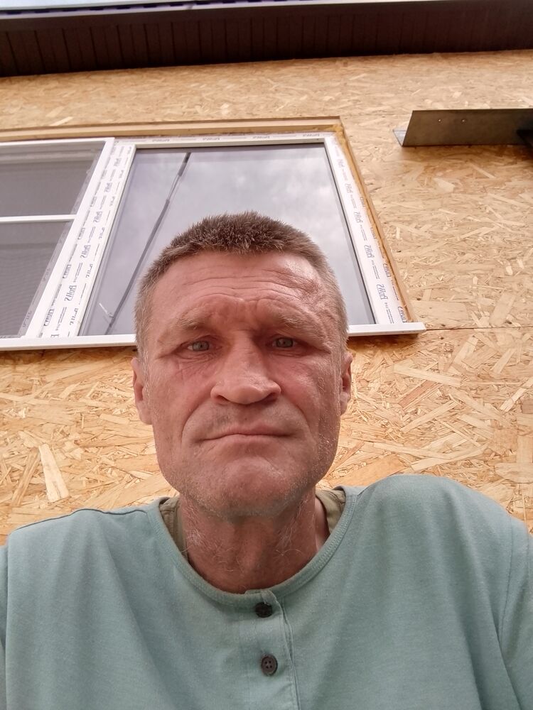  44120318  , 49 ,    