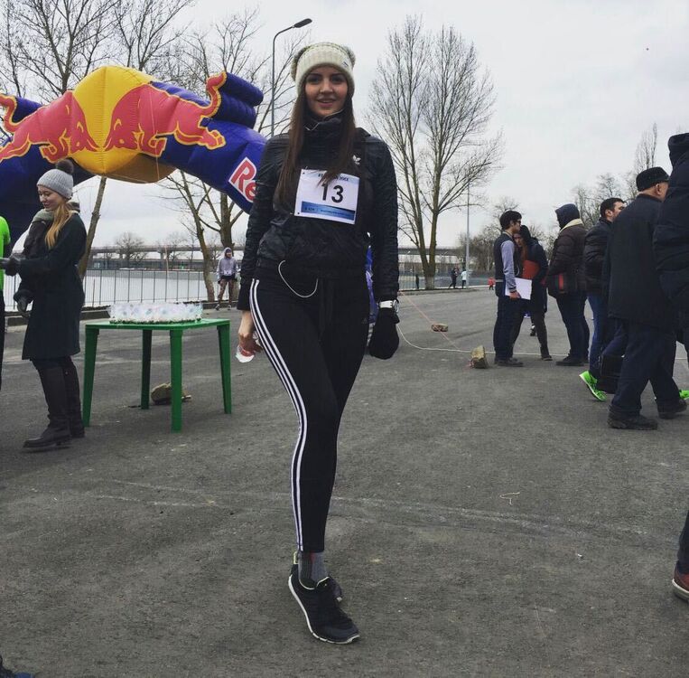  31954248  , 37 ,    --