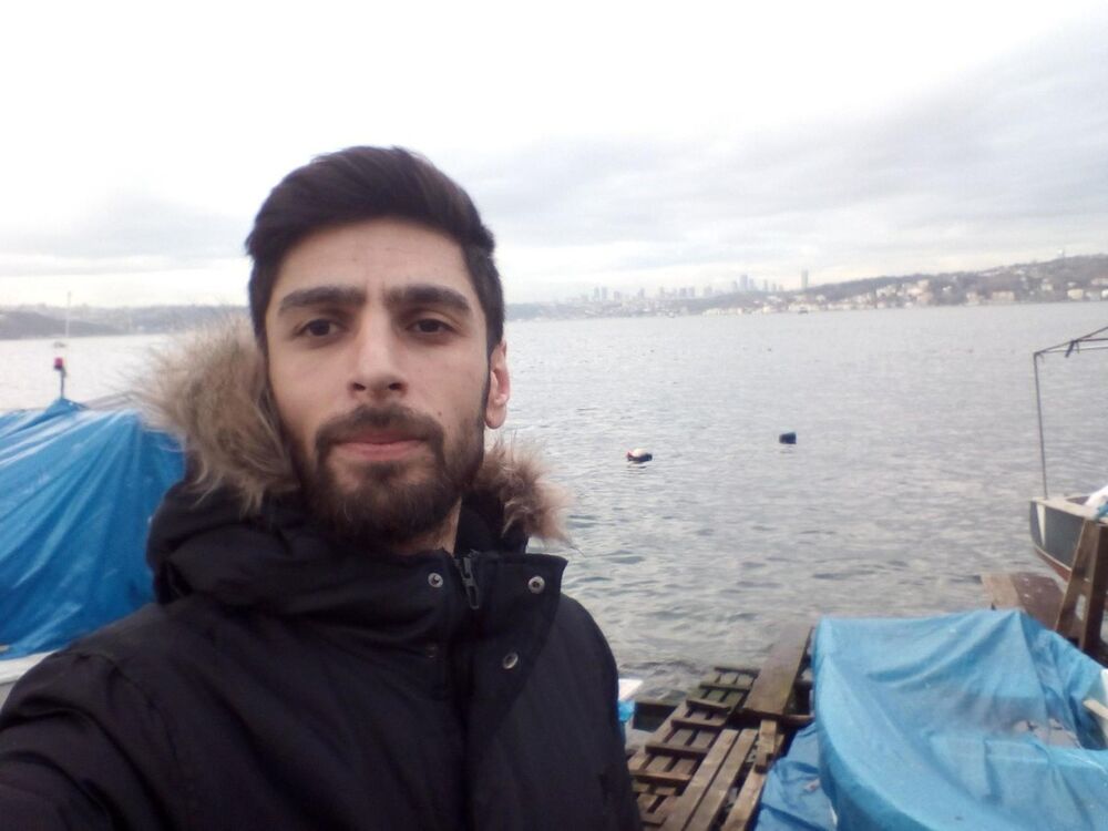  ,   EA, 33 ,   ,   , c 