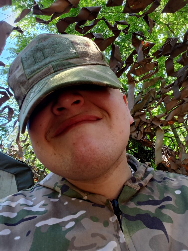  43788268  Dmitry, 23 ,    