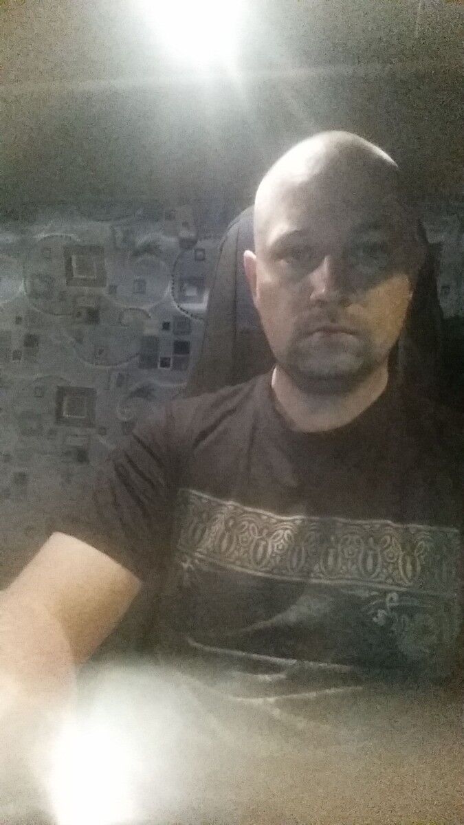  ,   Maks, 38 ,   , 