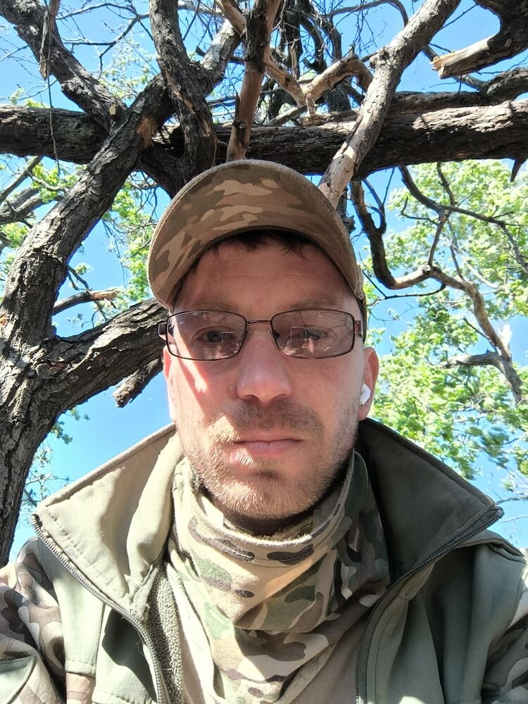  44245108  , 38 ,    -