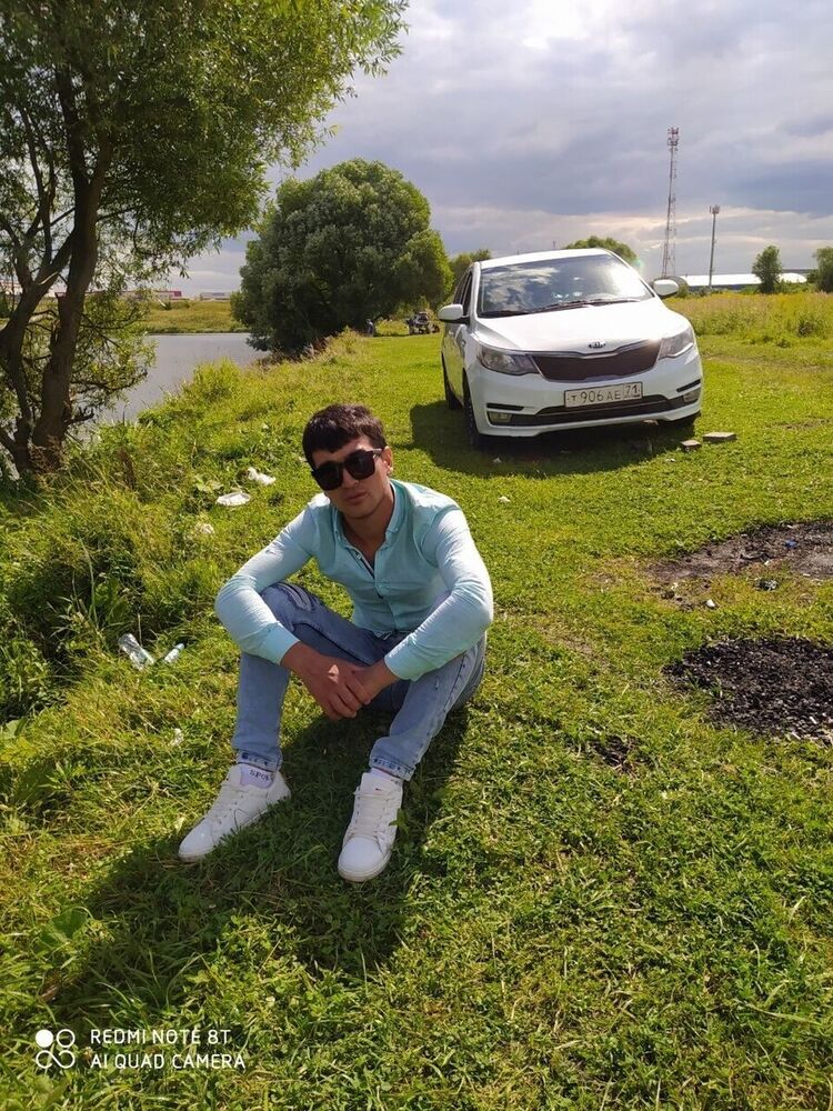  22016208  Elbek, 31 ,    