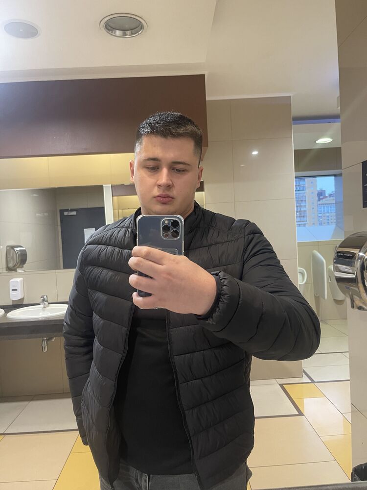  ,   Nikita, 25 ,   ,   