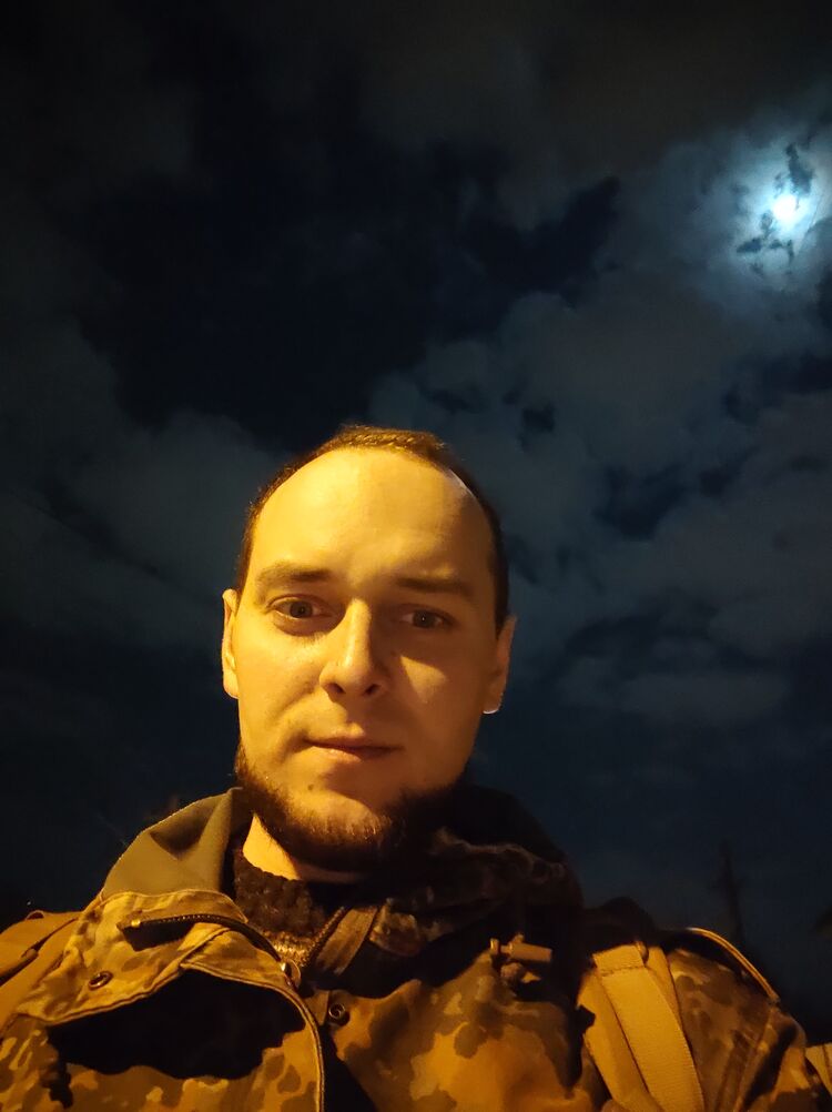  33708838  , 44 ,    