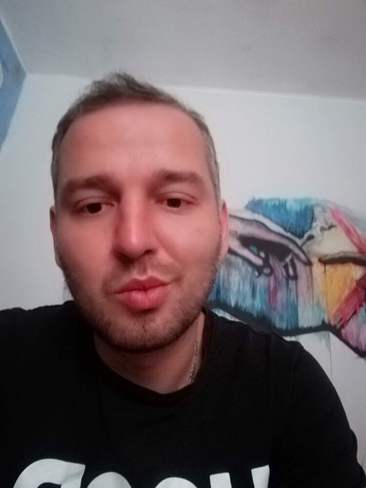  47446648  Gim do, 36 ,    Klomnice