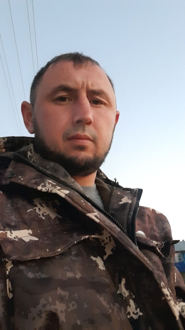 23051818  , 35 ,    