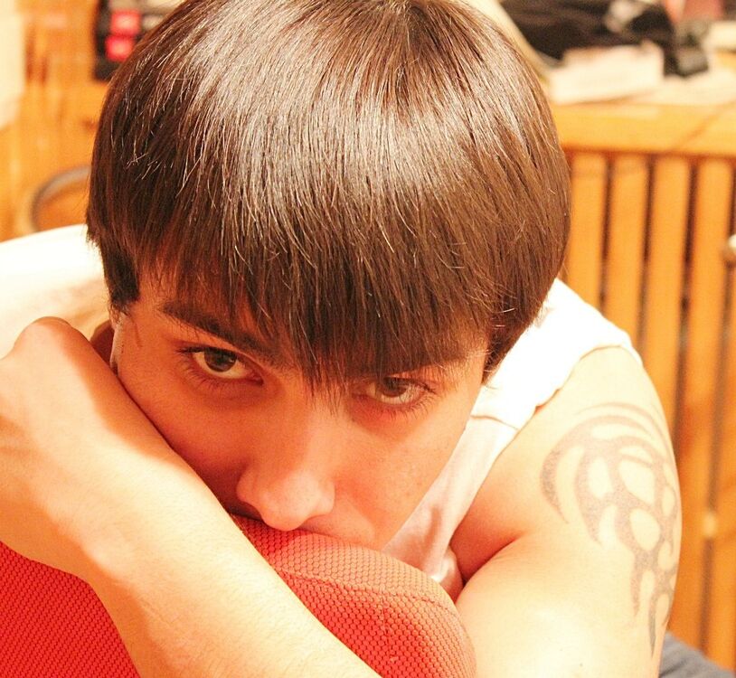  4068408  Hanks, 38 ,     