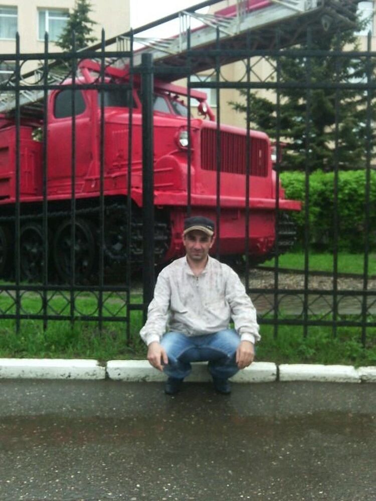  18250888  , 42 ,    