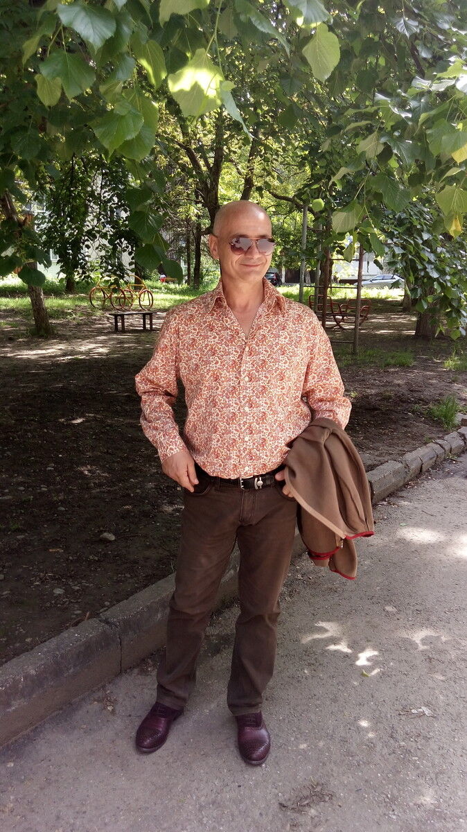  18269708  Gazali, 58 ,    Novy