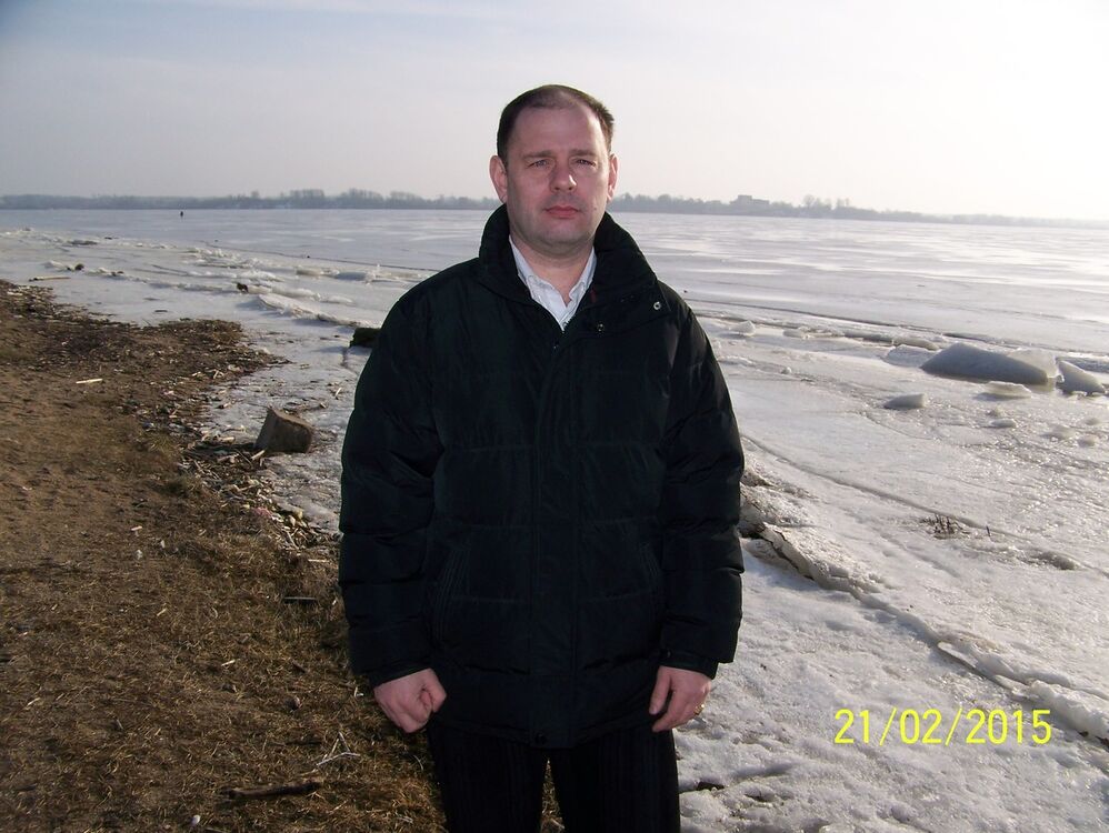  5761288  Andrej, 52 ,    