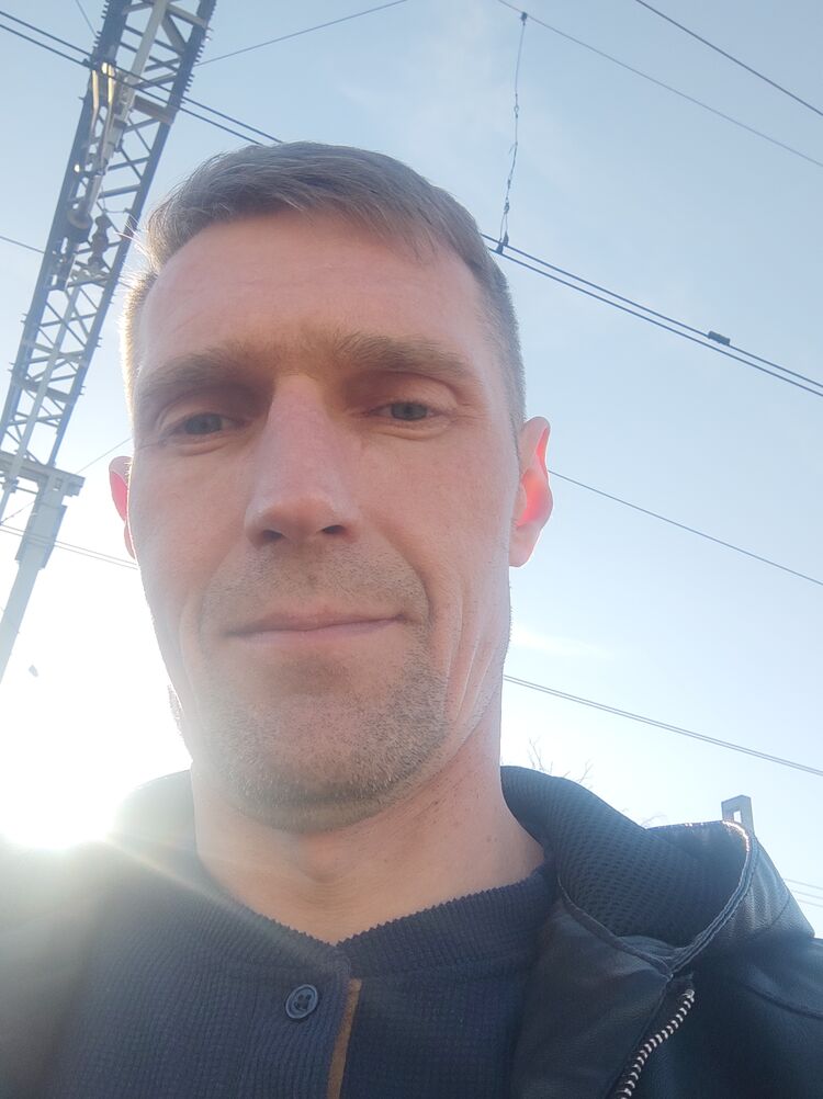  50681678  , 46 ,     