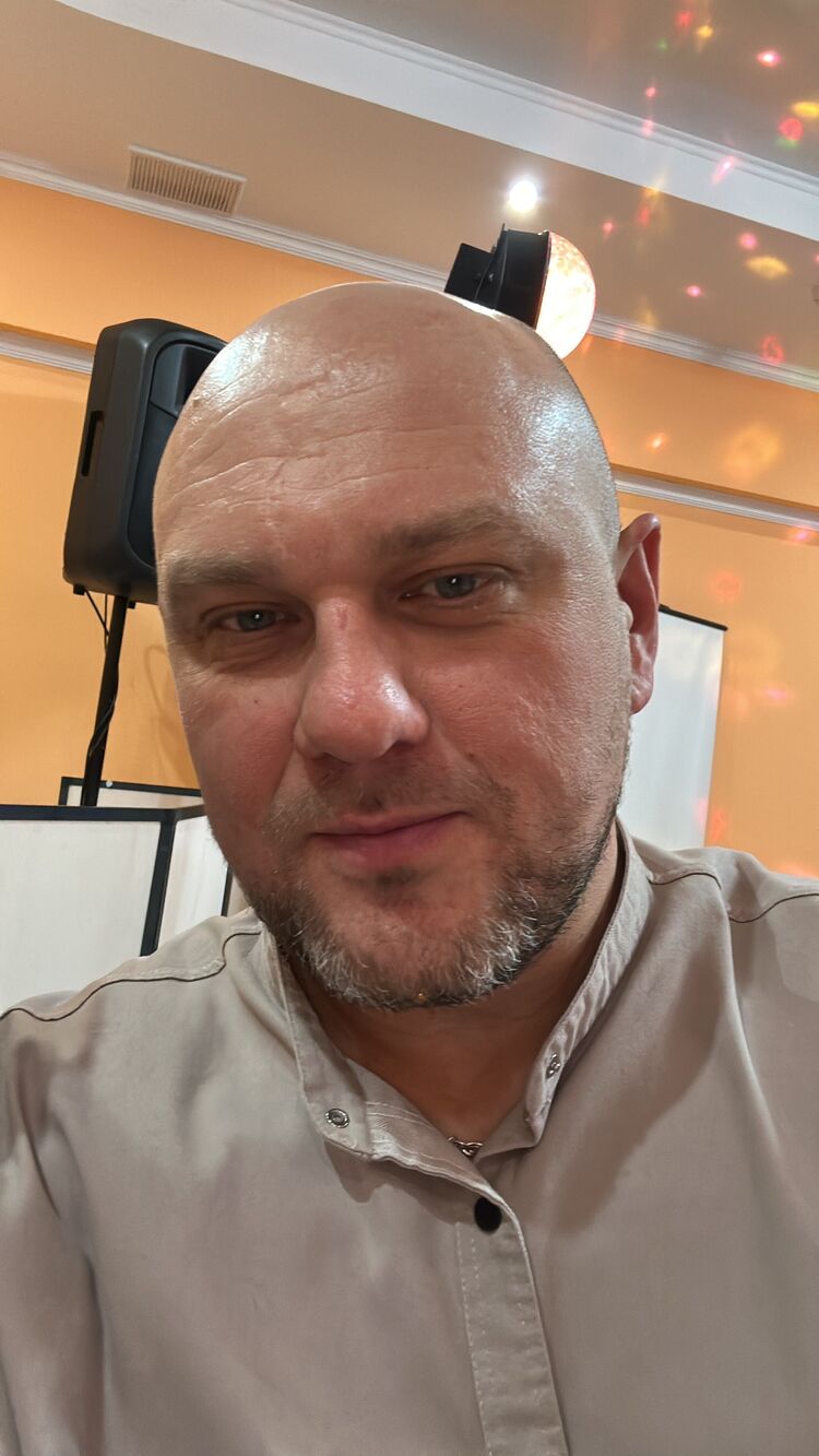  51143788  , 37 ,    