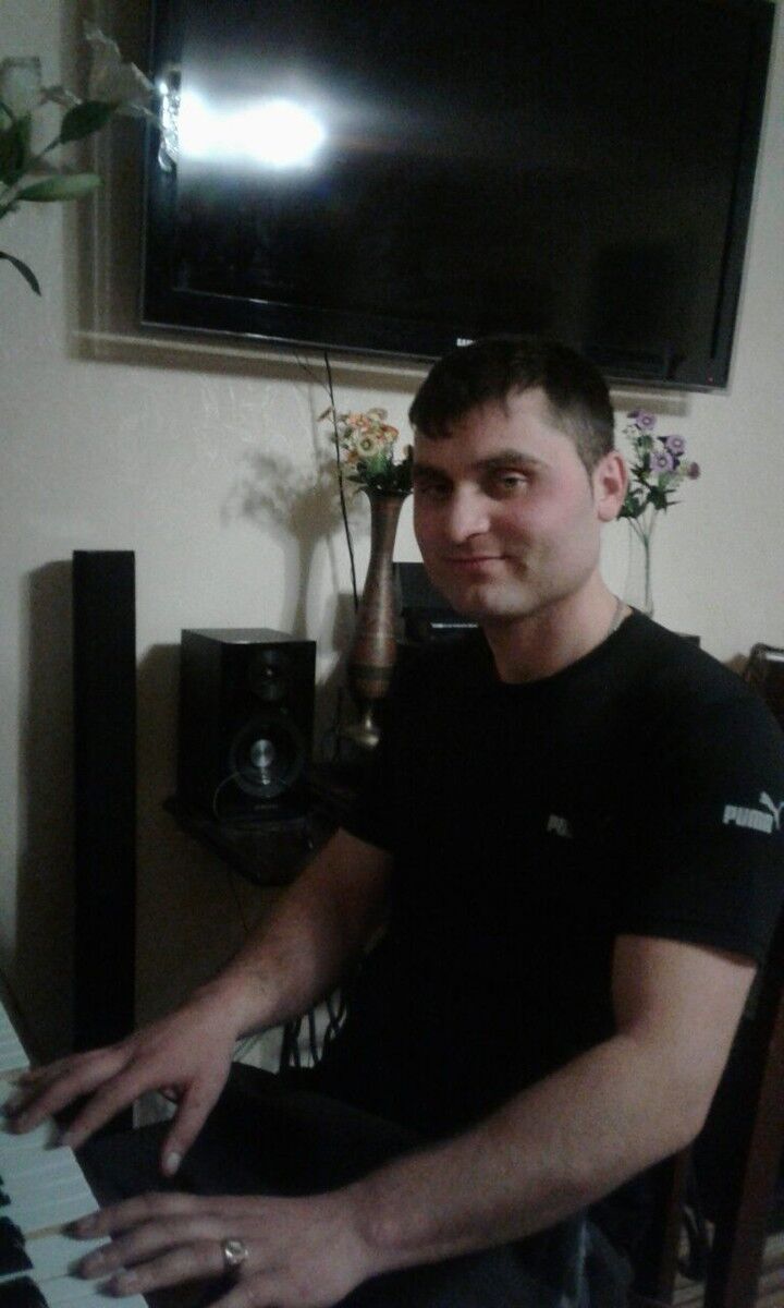  ,   Eduard, 35 ,   ,   , c 