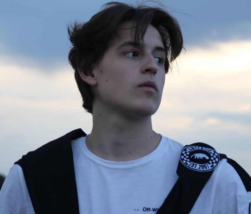  --,   , 22 ,   ,   