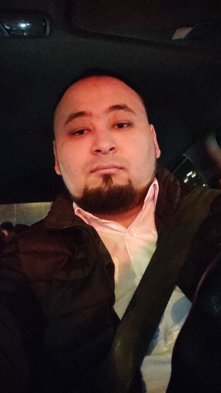  48725468  Sanjar, 31 ,    