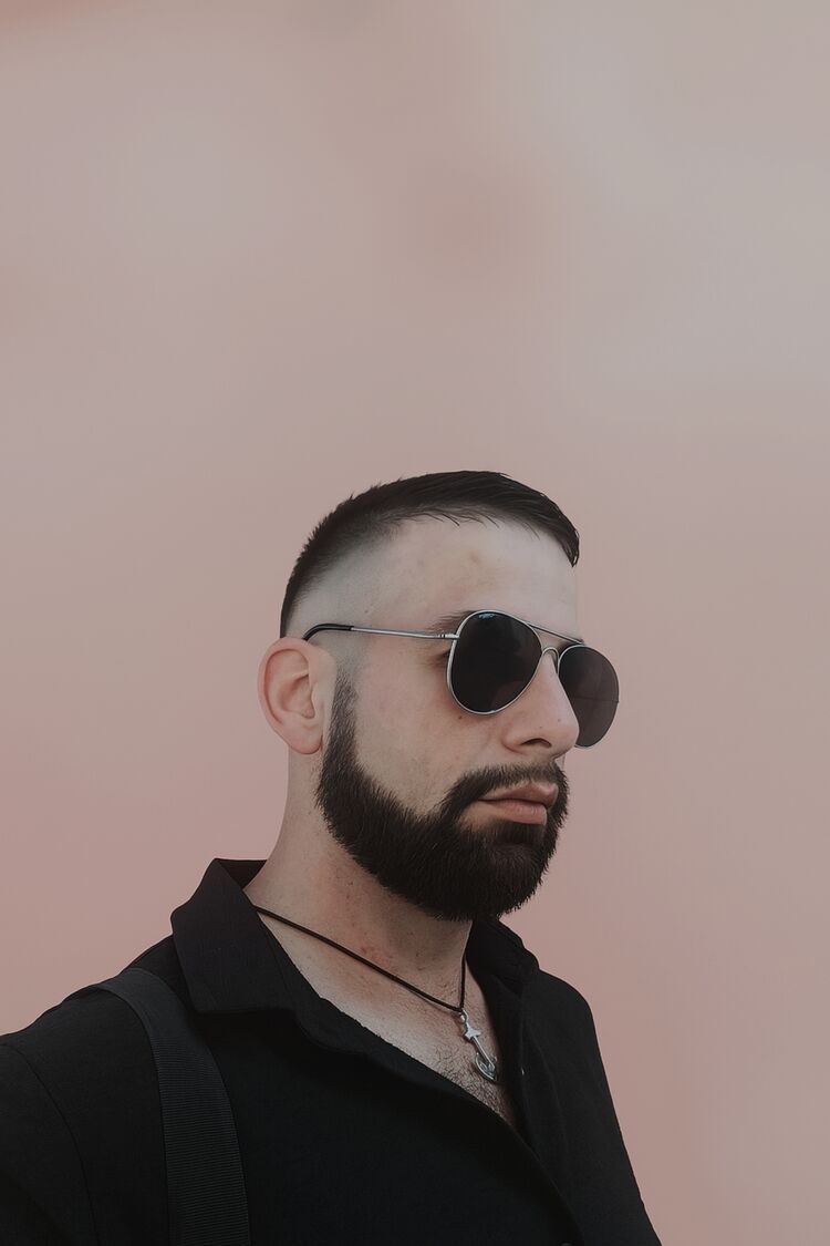  53001828  Oficcer, 35 ,    