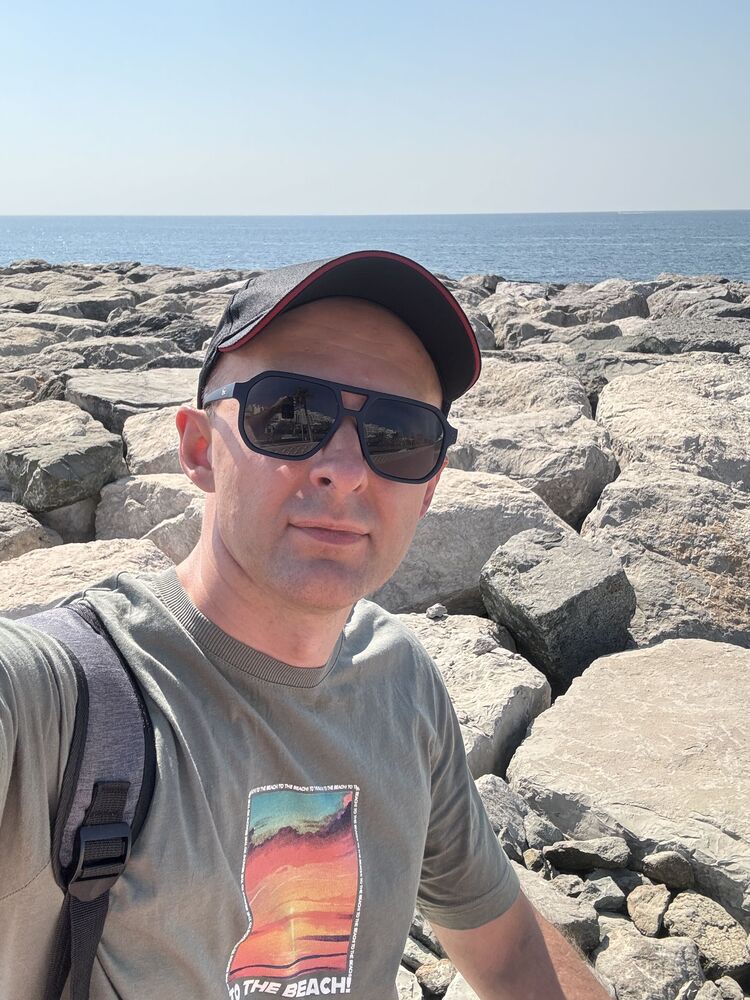  50912588  Pavel, 38 ,    