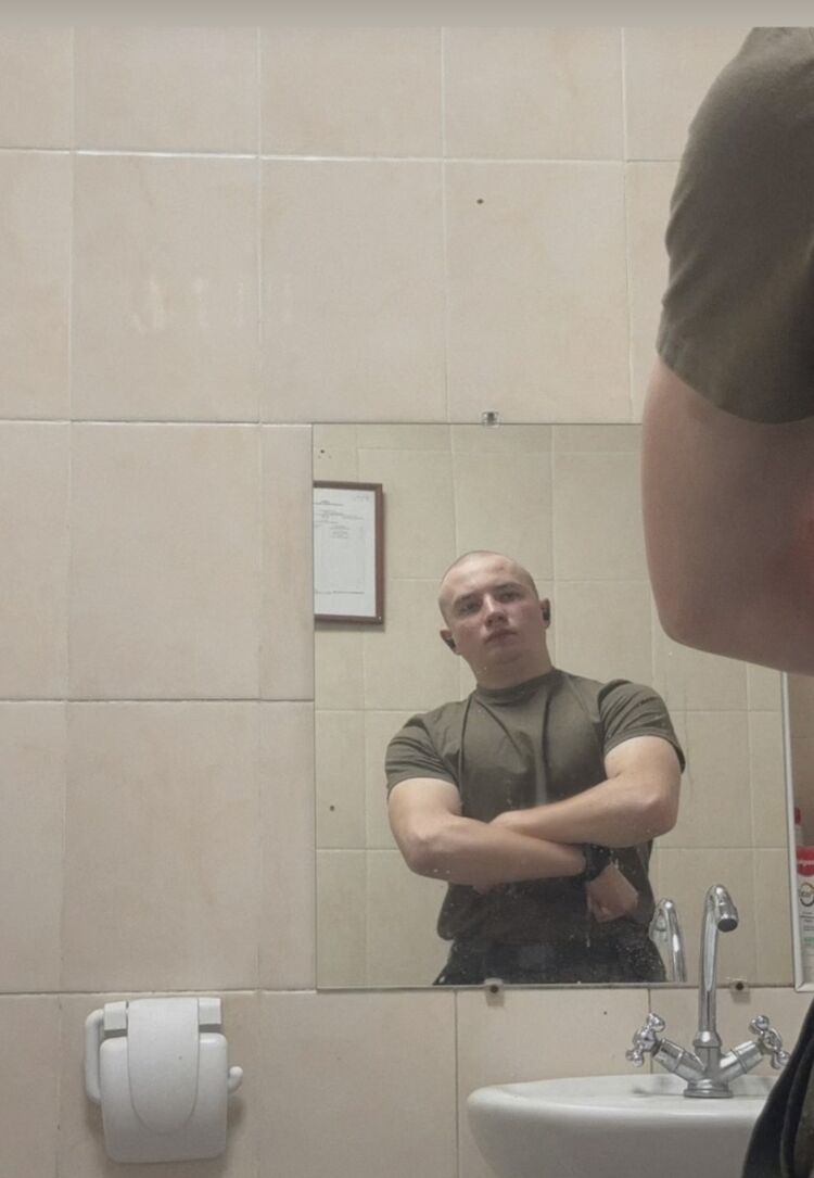 ���� 56271718 ����� ������, 23 ����, ���� ���������� � Praha