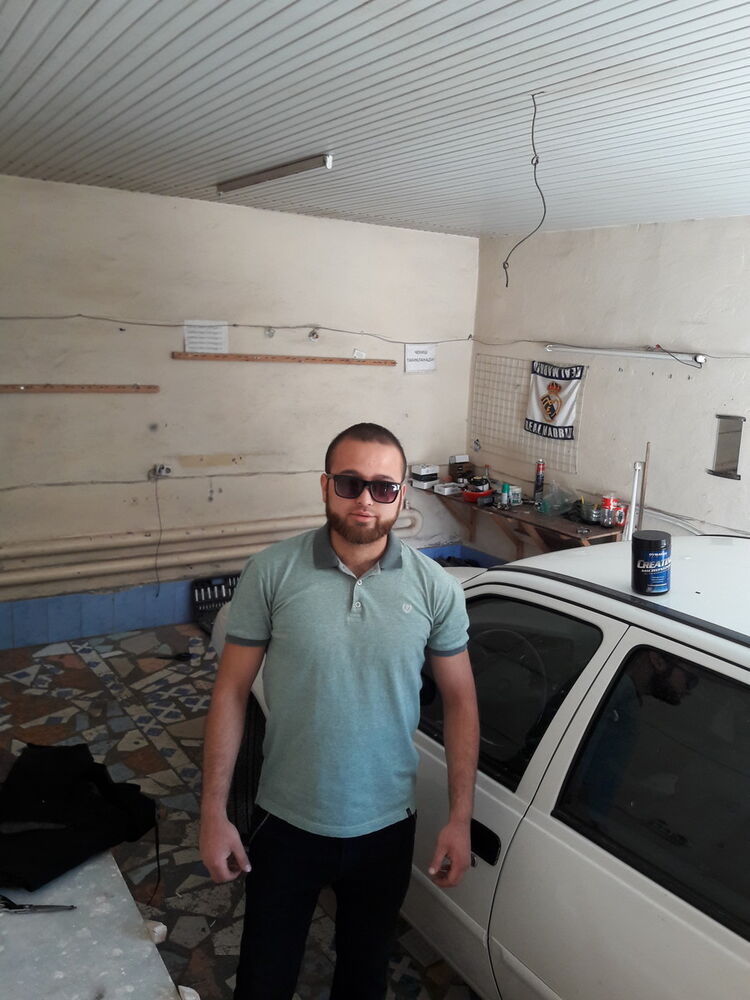  14483228  Asror, 30 ,    