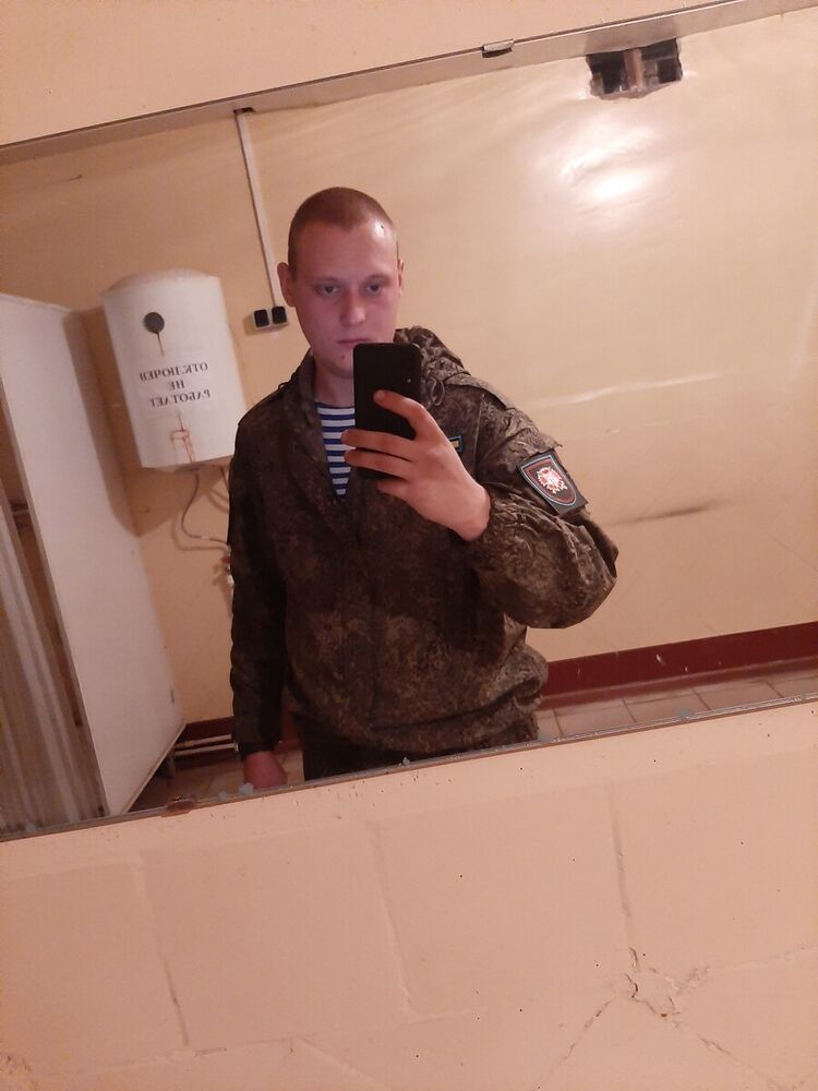  21951358  , 27 ,    