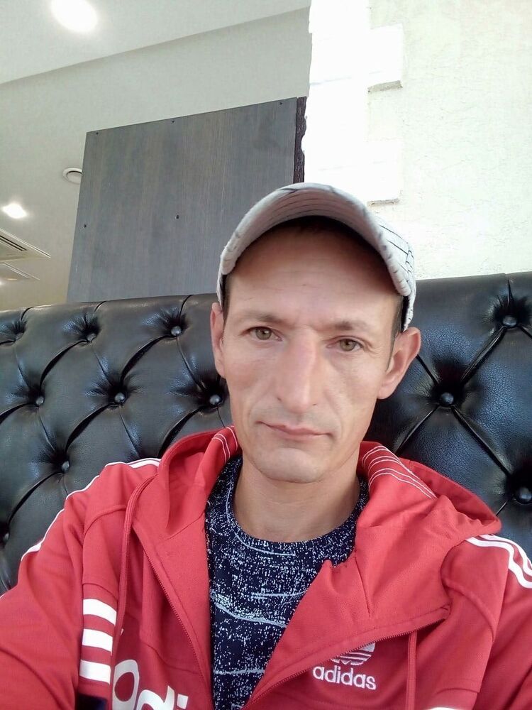  ,   Nikolay, 43 ,   ,   , c , 