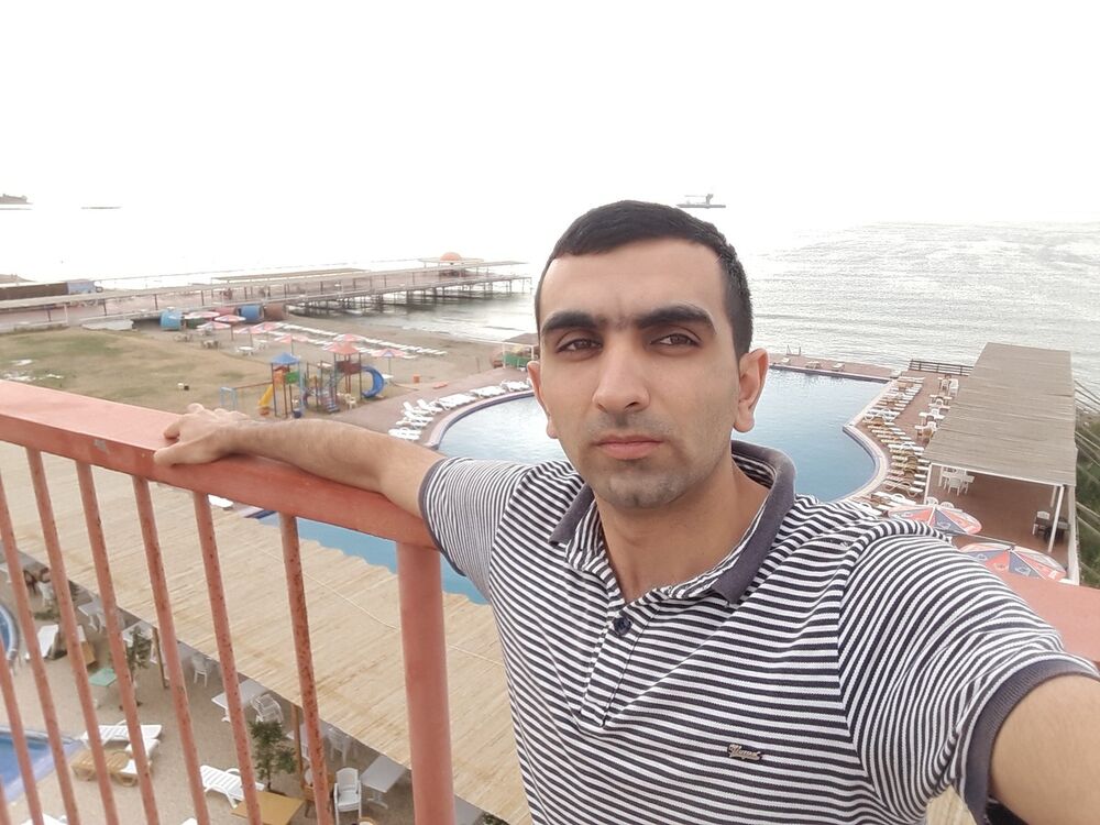  ,   Zaur, 36 ,   ,   , c 