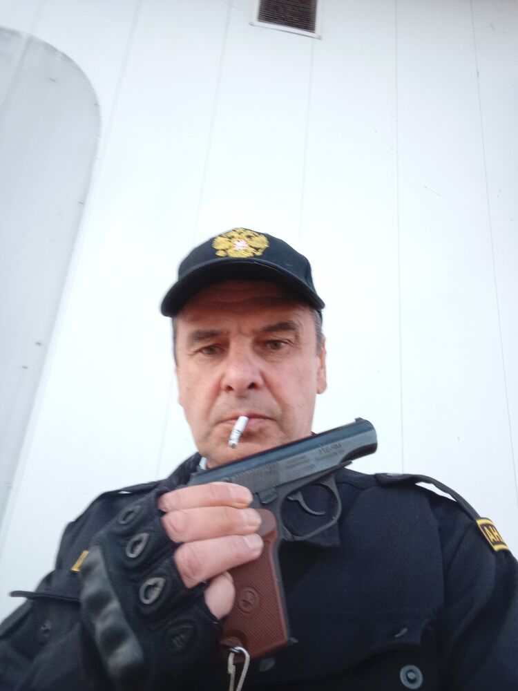  39790458  , 54 ,    