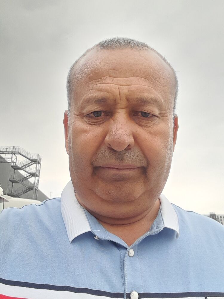  ,   Sasa, 51 ,   ,   