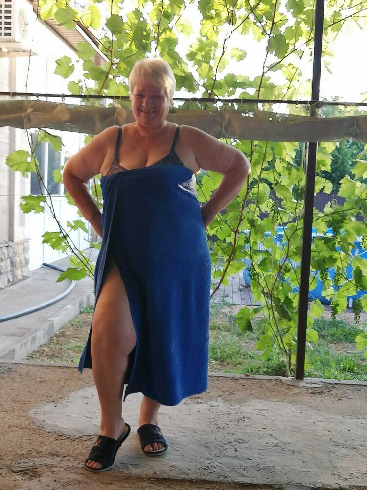  46079678  Marina, 63 ,    