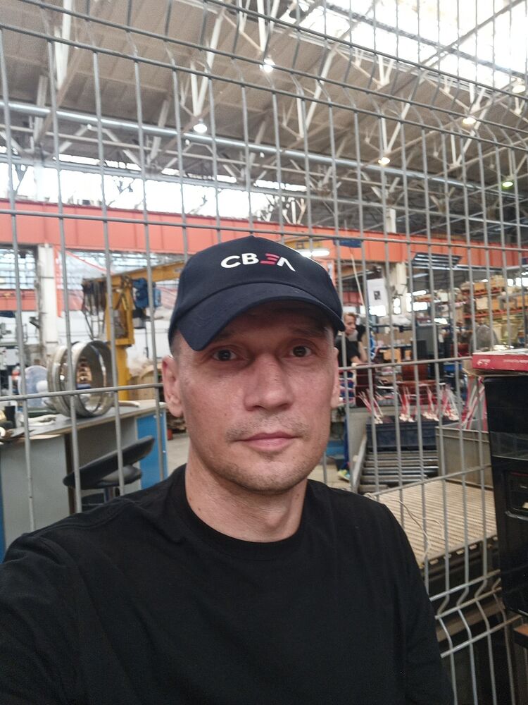  36788558  Vitaly, 44 ,    