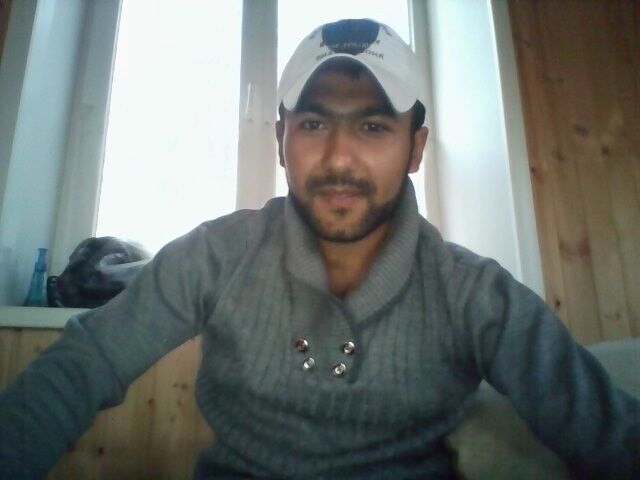 ,   Ruslan, 40 ,   ,   , c 