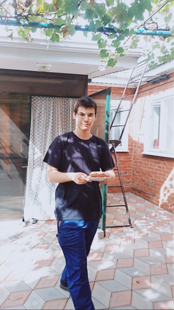  53920858  , 20 ,    -