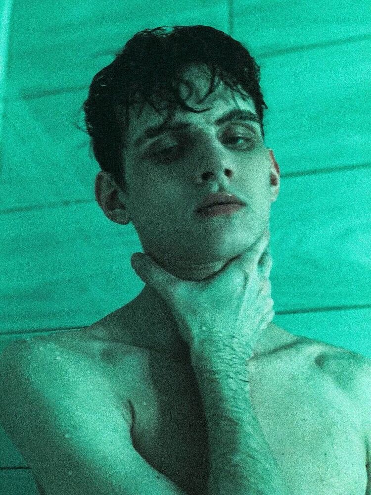  -,   , 24 ,   ,   , 
