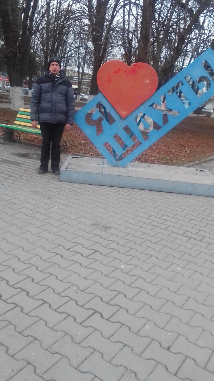  33620318  , 61 ,    