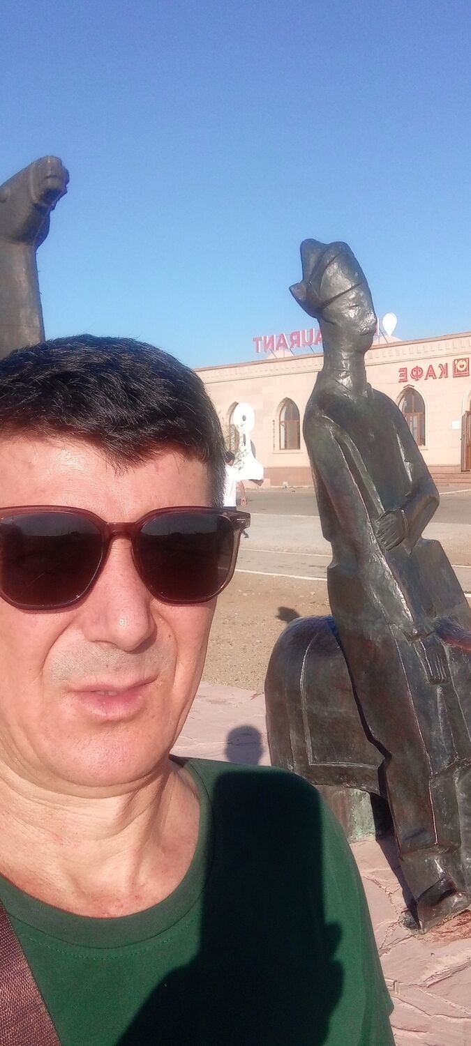  53953888  Alik, 45 ,    