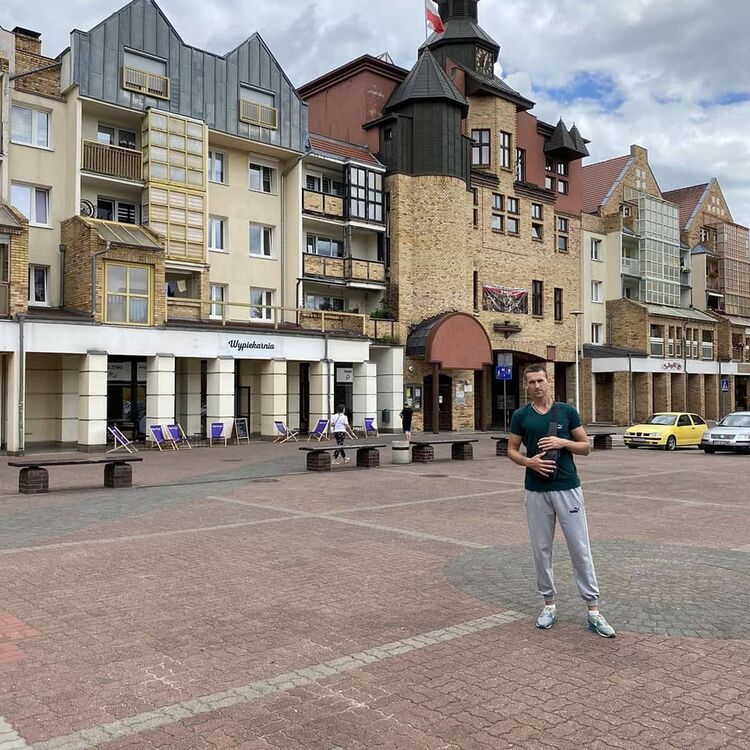  23846498  Ruslan, 28 ,    