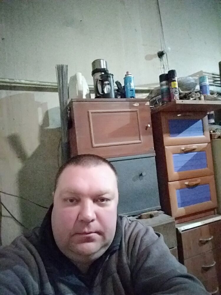  22427428  , 44 ,    
