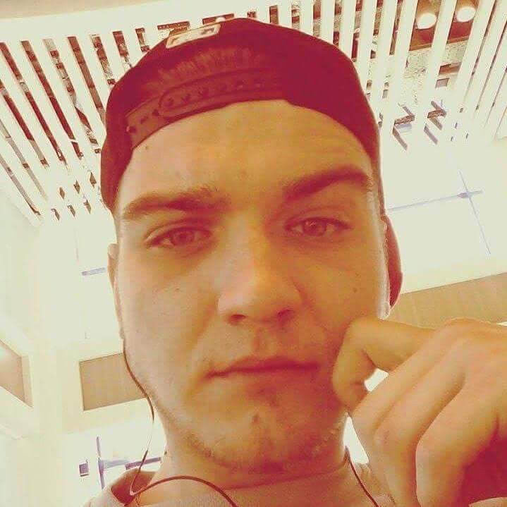  ,   Pashka, 30 ,   ,   , c 
