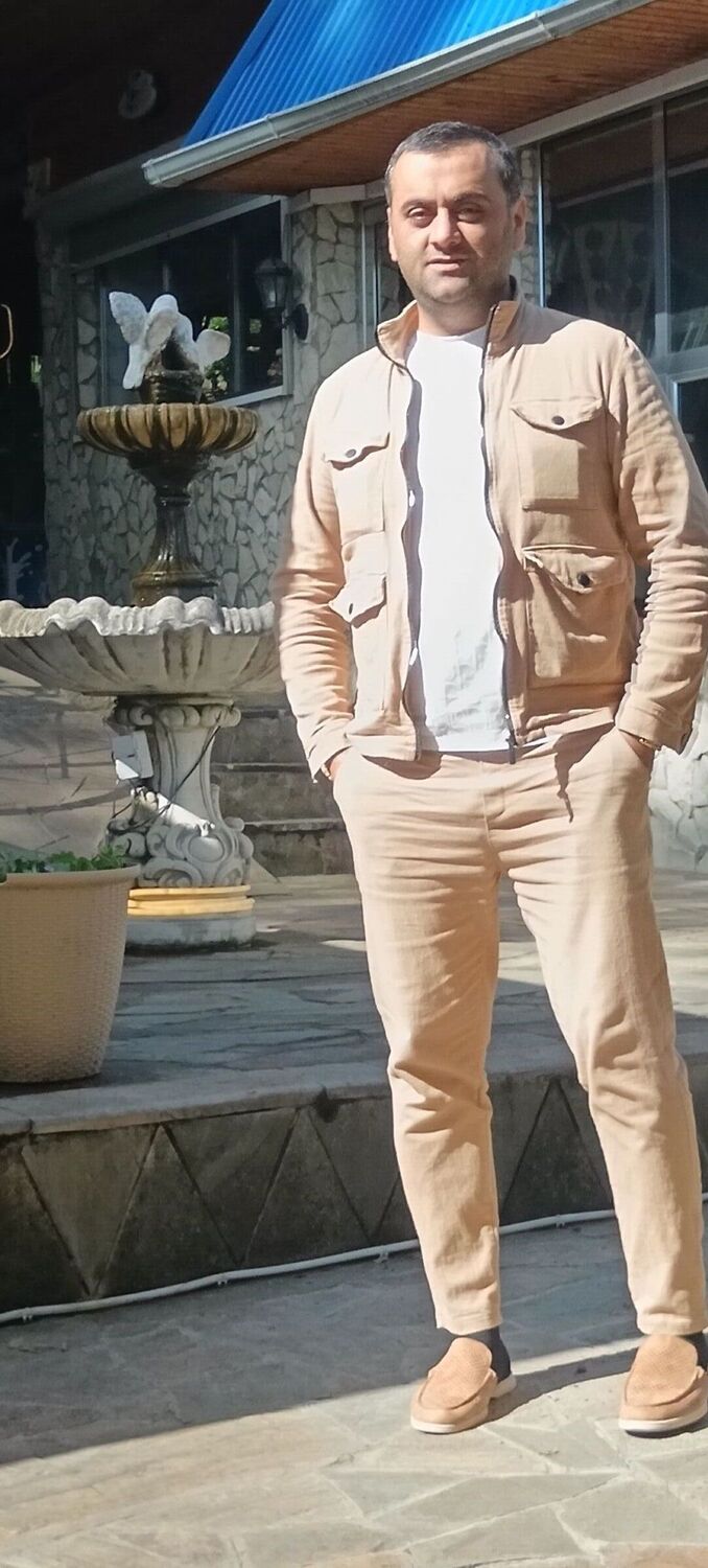  53632818  , 39 ,    -