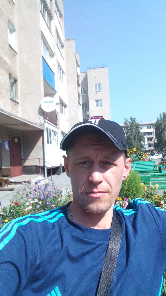  ,   Evgenij, 39 ,   ,   , c 